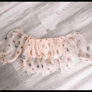 L’ATISTE Mesh Star Off Shoulder Crop Top